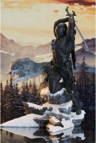 Vista 4 de DIAMOND SELECT TOYS G.I. Joe Gallery: estatua de PVC con ojos de serpiente, multicolor de 11 pulgadas