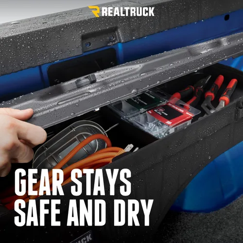 Vista 8 de RealTruck UnderCover Caja de almacenamiento SwingCase para caja de camioneta, modelo SC200P, lado del pasajero, para Ford F-250/350 Super Duty 1999