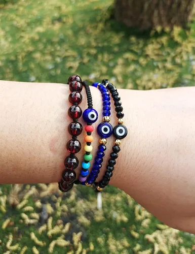 Vista 3 de Pulseras de cuentas de mal de ojo para mujer, pulsera de protección azul y rojo con amuleto, pulseras de hilo ajustable de buena suerte