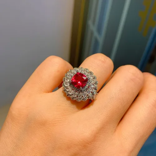 Vista 7 de Aretes chapados en oro de 18 quilates de 0.354 x 0.354 in con gema roja de imitación de paloma roja, juego de joyería para mujer, regalo de lujo
