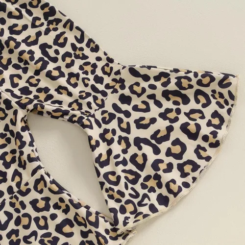 Vista 7 de Kuriozud Conjunto de pantalones acampanados para bebé recién nacida, con volantes, lindo conjunto de pantalones acampanados con diadema y ramitas