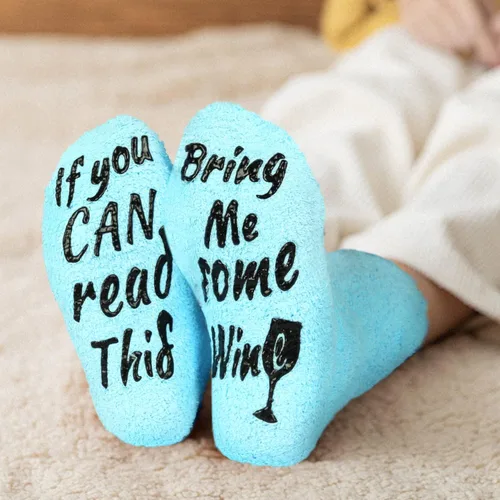Vista 5 de Funny Fall Fuzzy Socks in Cupcake Packaging Crazy If You Can Read This Comfy Socks Christmas Gifts for Her