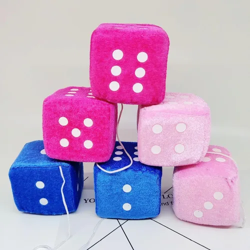 Vista 6 de Par de dados de felpa negros peludos de 2.75 pulgadas clásico vintage [dados nostálgicos de los años 80 para espejo de automóviles] para espejos