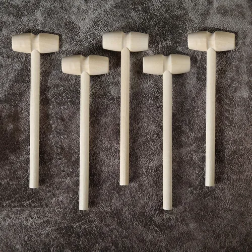 Vista 7 de 24 mini martillos de madera para chocolate rompible, mazos de juguete de madera natural para niños