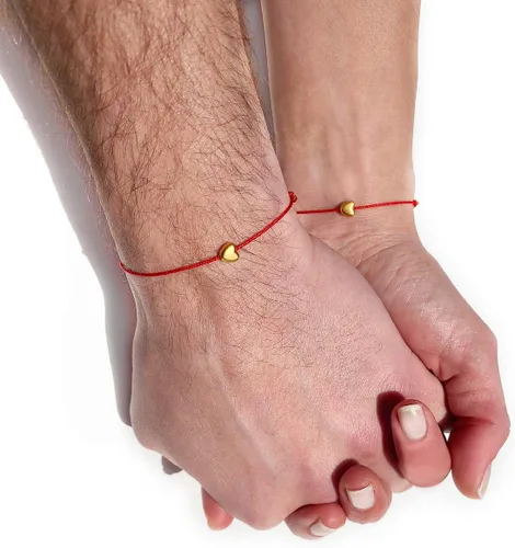 Vista 6 de Naz Collection Pulsera de amor de cadena roja chapada en oro brillante de 0.236 in con dije de corazón, Oro Phoebe
