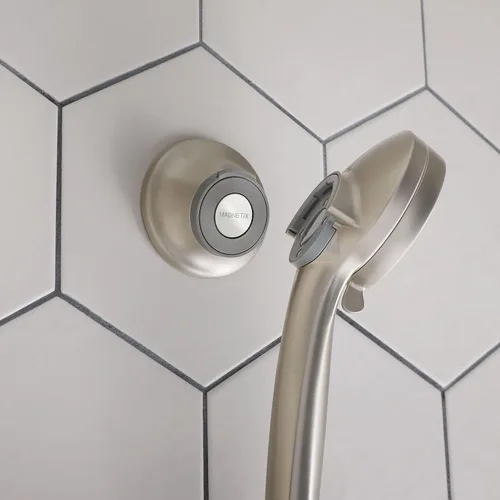 Vista 3 de Moen 186117BN Andamio remoto para duchas de mano Magnetix con soporte de pared incluido o opciones de adhesivo impermeable permanente, níquel Níquel