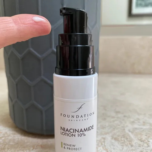 Vista 3 de Foundation Skincare Loción de niacinamida