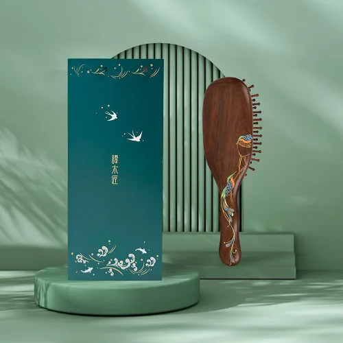Vista 6 de TAN MUJIANG Cepillo de pelo de madera para mujer, masaje de cuero cabelludo, antiestático, pavo real, 1 unidad