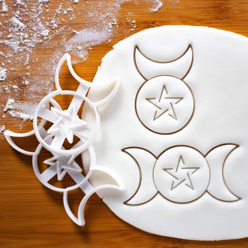 Vista 2 de Juego de 2 cortadores de galletas - Triple Diosa y Dios cornudo, 2 piezas - Bakerlogy
