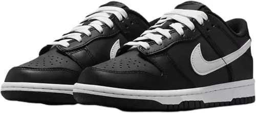 Vista 475 de Nike Kid's Dunk Low Sneaker