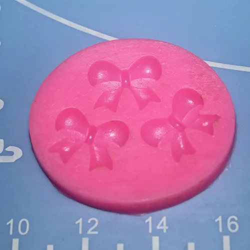 Vista 8 de Moldes pequeños de silicona para fondant para tartas, rosa, paquete de 3, prisma rectangular, máx. 2.5 x 2.2 x 0.3 in - 3.0 x 3.3 x 0.3 in, silicona