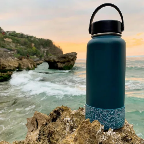 Vista 6 de Funda protectora de silicona tipo bota para botella para Owala FreeSip de 40 oz, Hydro Flask de 32-40 oz, Iron Flask, Takeya, Thermoflask