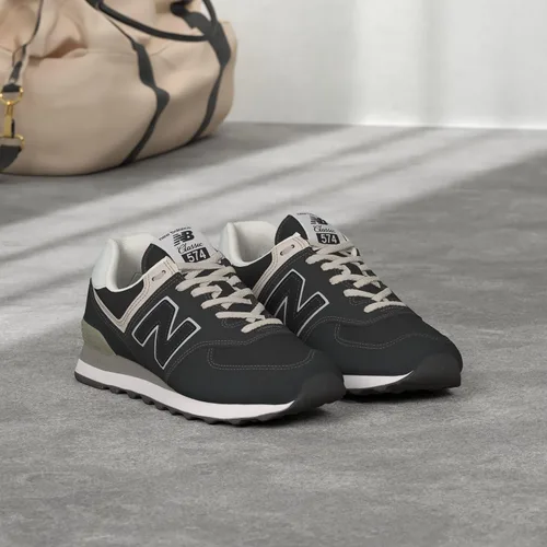 Vista 3 de New Balance Tenis 574 Core para hombre