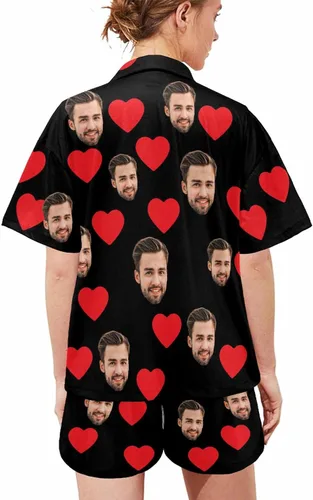 Vista 4 de Artsadd Pijamas personalizados a juego para parejas, para él y ella, conjunto de pijama corto con foto personalizada, para mujeres y hombres