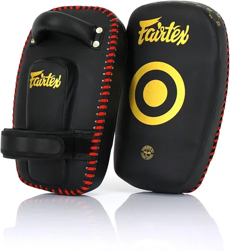 Vista 4 de Fairtex KPLC6 Muay Thai Kickboxing Almohadillas Tailandesas Curvas Pequeñas High-quality microfiber shell with multi-layer foam padding.