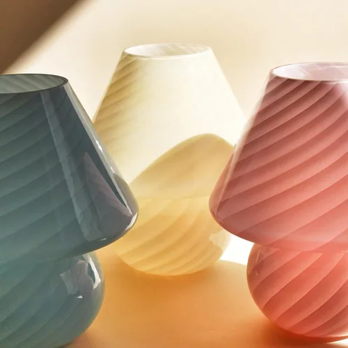 Vista 3 de Lámpara de mesa con forma de hongo y remolino, lámpara de mesa de vidrio translúcido, estilo italiano, moderna lámpara de escritorio a rayas
