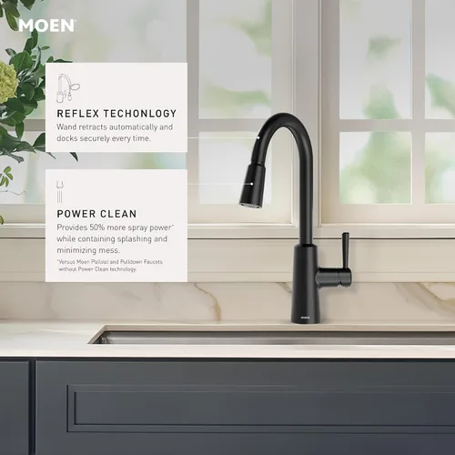 Vista 2 de Moen Riley - Grifo de cocina cromado de una sola manija con sistema de extracción que incluye Power Boost para una limpieza más rápida y sistema