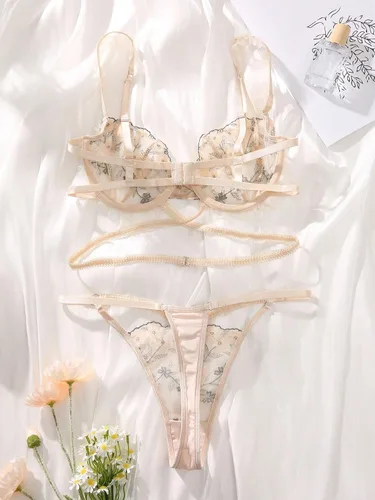 Vista 2 de SOLY HUX Conjunto de lencería de malla con bordado floral para mujer, brasier y braga