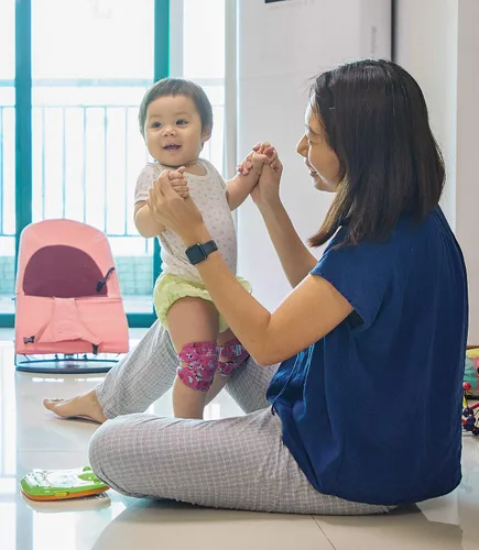 Vista 9 de Rodilleras para gatear cómodas unisex para niños pequeños y bebés que gatean 2 pares
