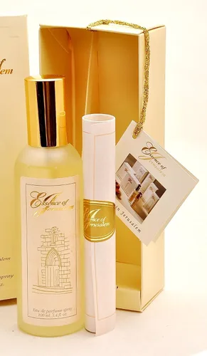 Vista 2 de Eau de Toilette Spray 3.4 fl oz. (3,4 Oz) Perfume Mujer (3.4 fl oz).