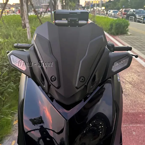 Vista 4 de Parabrisas de aluminio para motocicleta Yamaha X-MAX 300 2023 carenado delantero protector deflector de viento (negro)