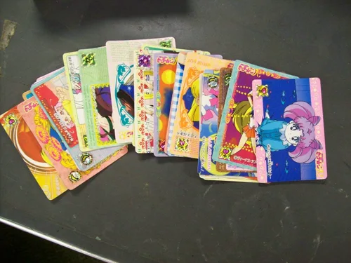 Vista 3 de Paquete de refuerzo de juego de cartas coleccionables de Sailor Moon japonés