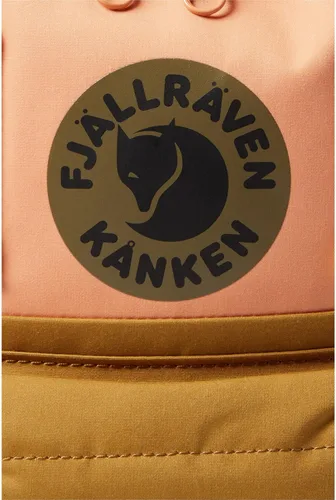 Vista 4 de Fjallraven Mini mochila Kanken Art para mujer, Landsort, verde, naranja, talla única