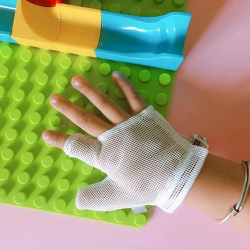 Vista 6 de Baby Stop Thumb Chuping Kids Finger Guard Stop Infant Finger Chuping(L)