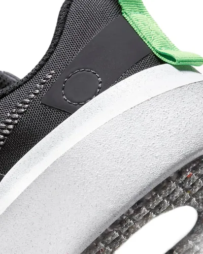 Vista 7 de Nike Impacto del cráter del niño (niño grande)