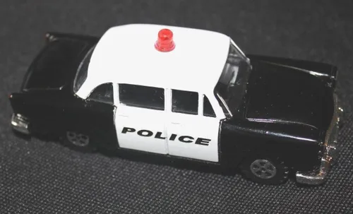 Vista 2 de Sacapuntas de fundición a presión de coche de policía
