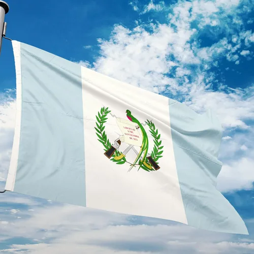 Vista 2 de Bandera de Guatemala Bandera Nacional de Guatemala Bandera Nacional de Fibra de Poliéster 3 x 5 Pies, Colores Brillantes y Bandera Anti-UV Fade