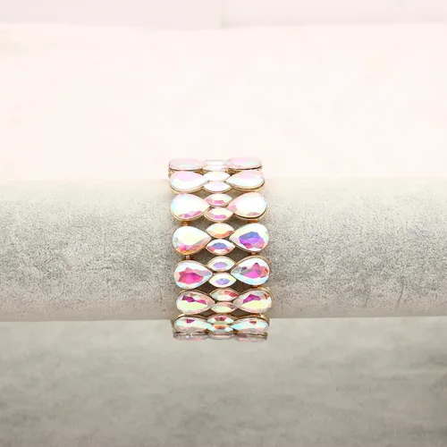 Vista 2 de QLLYHLH Pulsera elástica con forma de lágrima para mujer, accesorios de fiesta de dama de honor para boda