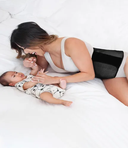 Vista 4 de Belly Bandit Original Postpartum Belly Wrap Abdominal Binder and Compression Garment Belly Binder for Postpartum Recovery