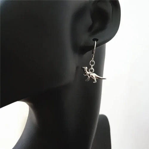 Vista 3 de Aro pequeño de dinosaurio, aretes góticos Tiny Dino Cool T Rex, joyería para hombre y mujer