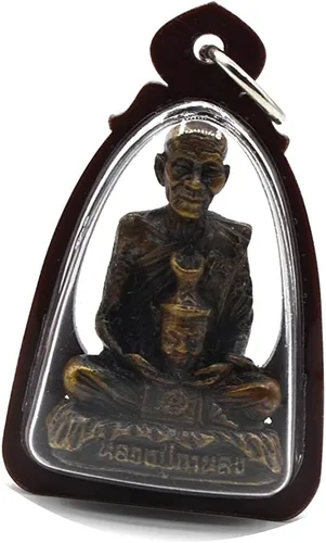 Vista 2 de Joyería tailandesa Amuleto de Buda Laung Phoo Ka Long Keaw Kheaw Estatua de Wat Kow Leam Temple Srakeaw Province Lucky y el mejor regalo