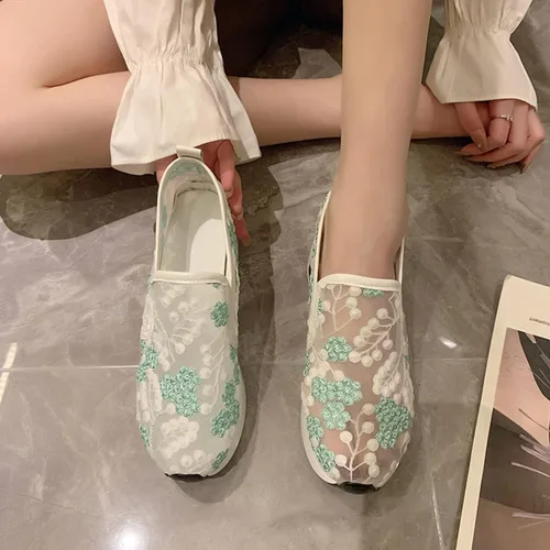 Vista 3 de Hbeylia Zapatos deportivos de plataforma de moda para mujer, bordado, malla floral, encaje de aire, suela gruesa, tacones altos ocultos, mocasines
