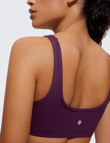 Vista 4 de CRZ YOGA Butterluxe - Mini brasier para mujer, cuello redondo, de bajo impacto, sin varillas, brasier deportivo con relleno para yoga y entrenamiento