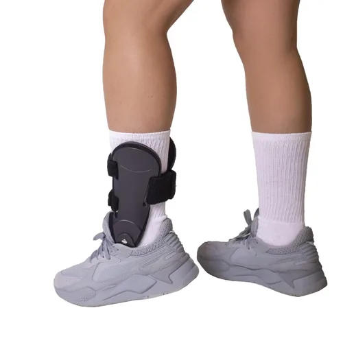 Vista 8 de Tobillera semirígida ultra activa - Estabilizador de tobillo con bisagras, protección y apoyo para esguinces, voleibol, baloncesto, tenis, lesiones