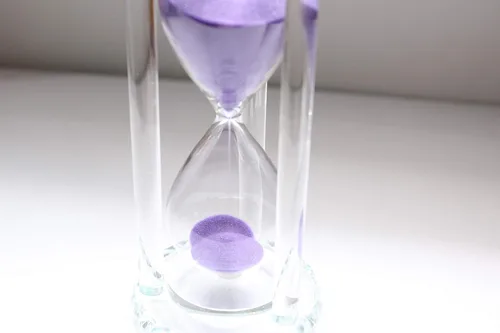 Vista 5 de Temporizador de reloj de arena de 60 minutos, temporizador de arena de cristal, superficie de tallado de diamante, bueno para cocina, oficina