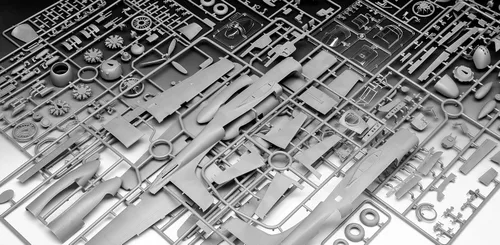 Vista 7 de Revell 03823 B-26C Invader 1:48 Kit de modelo de plástico sin construir/sin pintar a escala 1:48