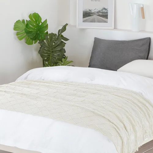 Vista 73 de Bourina Manta de punto decorativa con textura, unicolor y suave, para sofá, 50 x 60 pulgadas, almendra Knitted Throw Blanket 50x60 Inches, Soft