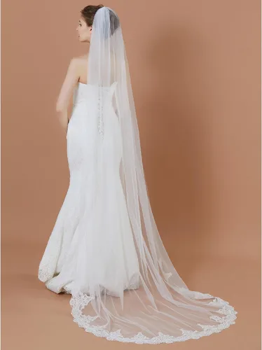 Vista 2 de BEAUTELICATE Wedding Bridal Veil with Comb 1 Tier Lace Applique