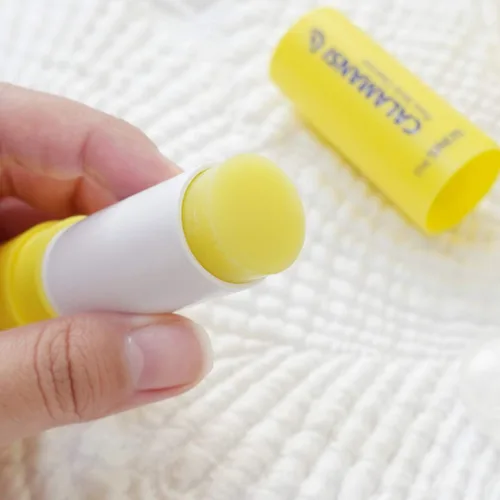 Vista 4 de THESAEM Calamansi Pore Stick Cleanser 0.53 oz - Palo de limpieza profunda de poros para limpiar la piel. Elimina puntos negros y sebo, exfoliando