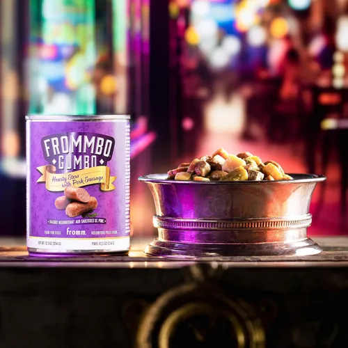 Vista 5 de Fromm Frommbo Gumbo - Comida húmeda para perros con salchicha de cerdo - Comida húmeda prémium para perros - Receta de cerdo - Caja de (12) latas