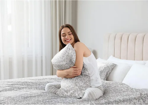 Vista 261 de Madison Park Essentials - Juego de sábanas de satén de lujo y sedoso con brillo natural, bolsillo elástico de 14 pulgadas para colchones de hasta 16