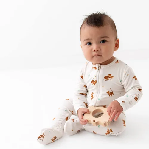 Vista 4 de Pijama suave de viscosa de bambú para bebé, cierre de cremallera, 0-24 meses