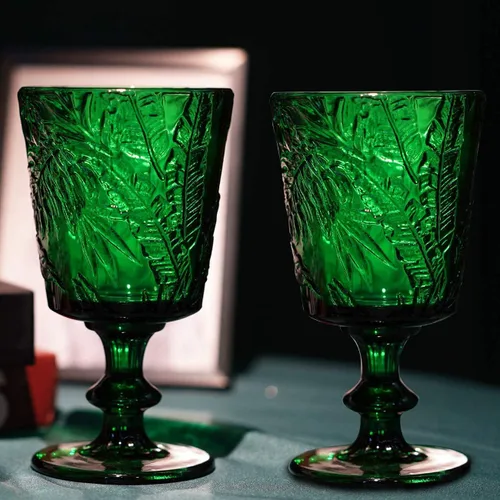 Vista 3 de Juego de 4 copas de vino con tallo de color prensado hecho a mano, color verde, retro (4, copa de vino)