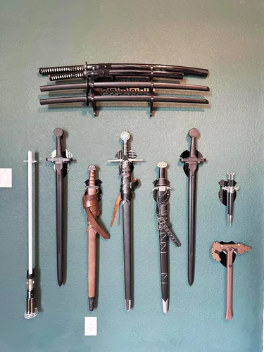 Vista 2 de Soporte de pared vertical de acrílico negro para espada, soporte para espada para 1 espada, katana o hacha, soporte resistente para espada