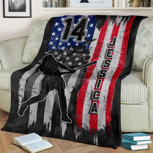 Vista 23 de Manta de sóftbol personalizada, manta de bandera de EE. UU., manta de forro polar Sherpa suave y acogedora, manta de sóftbol para mamá, hija, niño