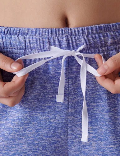 Vista 3 de Paquete de 4 pantalones cortos deportivos para niñas de 3 pulgadas, pantalones cortos de fútbol para niñas, ropa deportiva con bolsillos